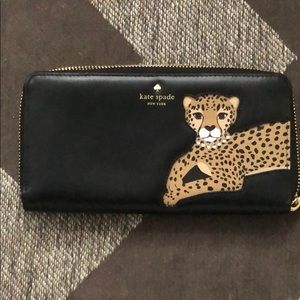 Kate space unused wallet with tags